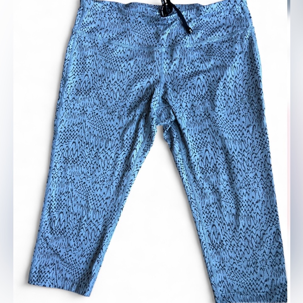 Nike running dri-fit grey Patterned women’s Active Leggings